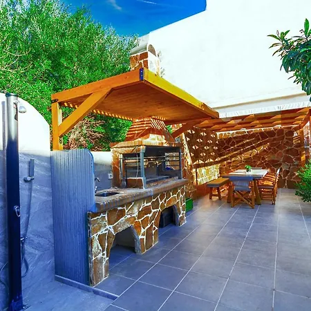 Bitsakis Family I - Luxury House * Palaiochora